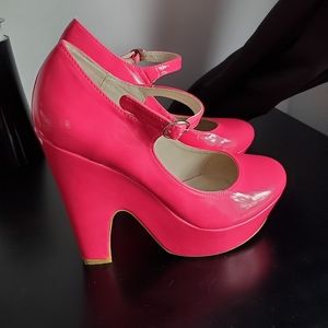 *GENTLY WORN* Ladies Chunky Platform Heel